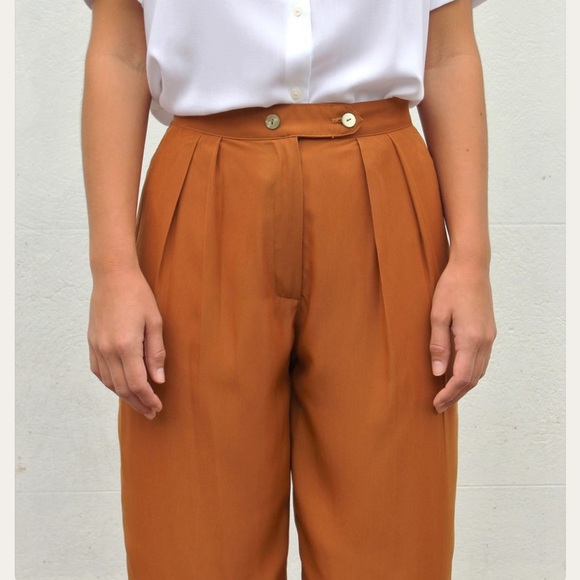 Athena Newton high waist relaxed pants - Picture 4 of 7